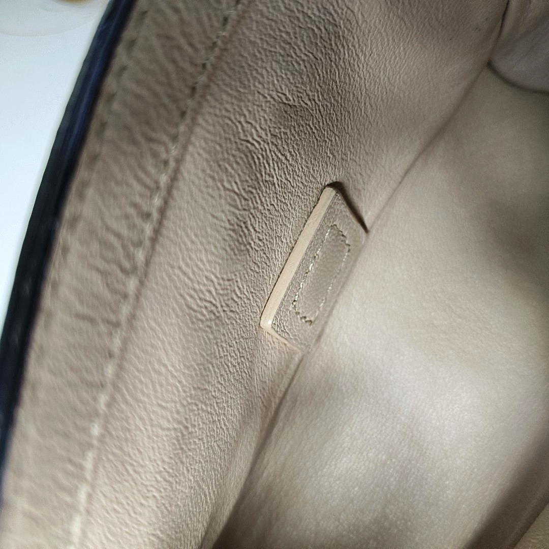 Chloé Elle Brown Leather Crossbody Single Shoulder Bag Golden hardware-(SKU)-957308916