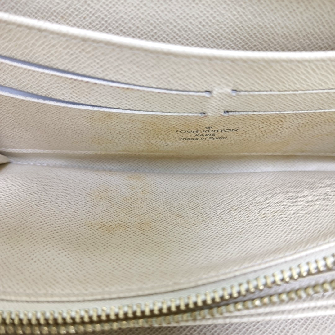 LOUIS VUITTON White Coated Canvas Checkered Wallet Golden hardware-(SKU)-960575120