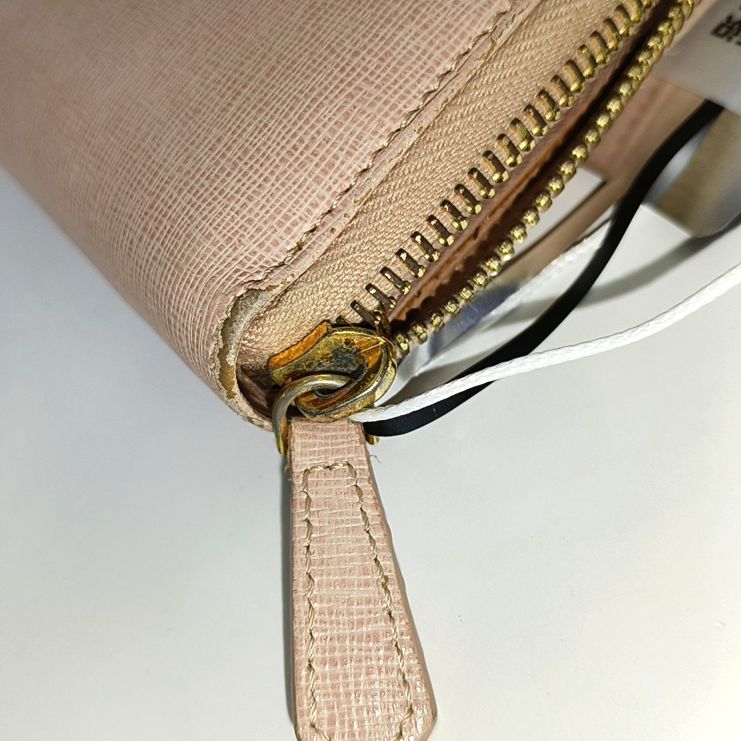FENDI Pink Cowhide Wallet Golden hardware-(SKU)-931312334