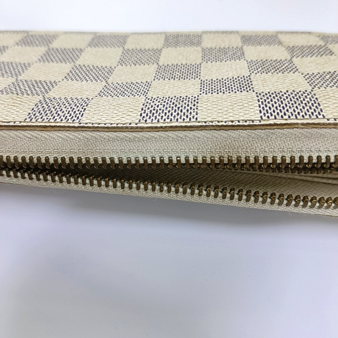 LOUIS VUITTON White Coated Canvas Checkered Wallet Golden hardware-(SKU)-960575120