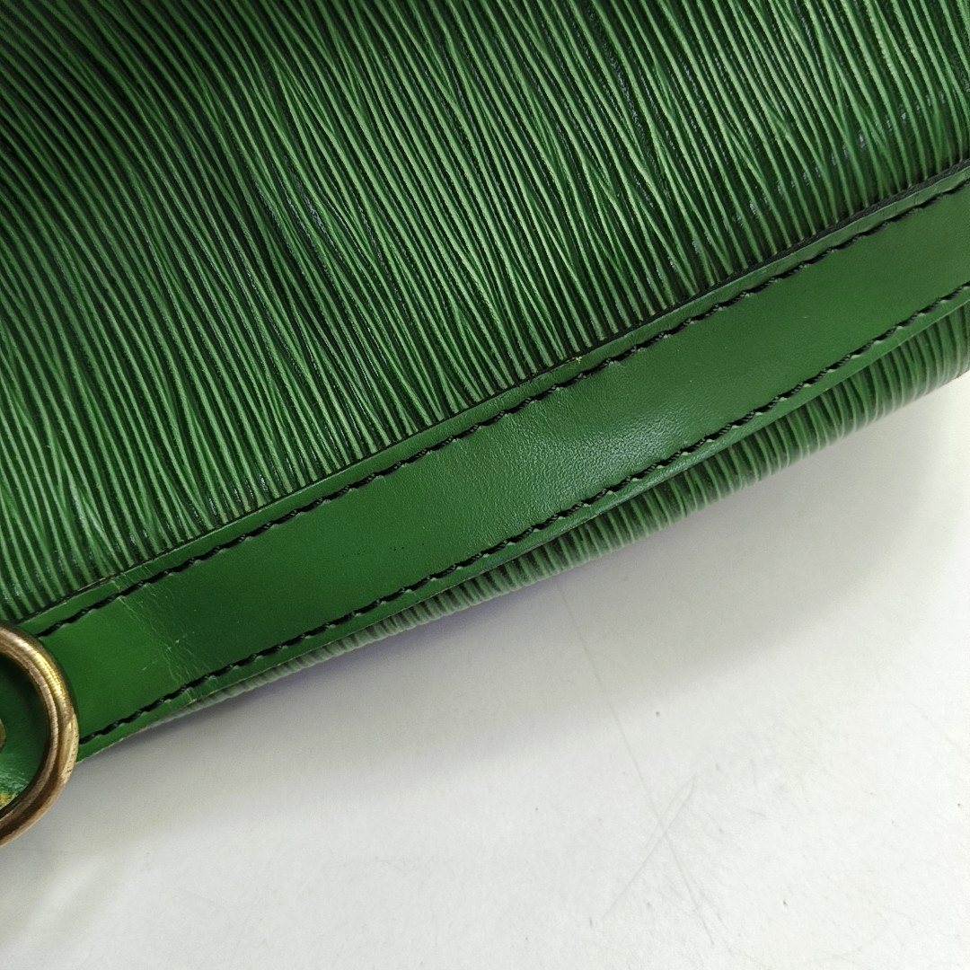 LOUIS VUITTON NÉONOÉ Small size 绿色EPI牛皮水波纹Bucket bag斜挎包Shoulder Bag Handbag Golden hardware Vintage model Removable shoulder strap-(SKU)-950349163