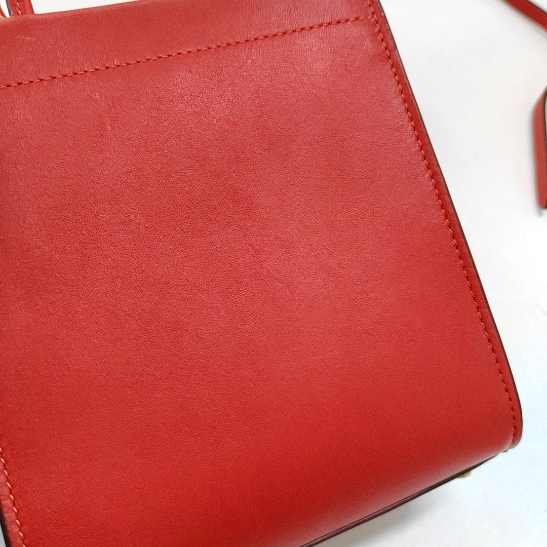 COACH CASHIN mini Red Leather Single Shoulder Bag Crossbody Bag Handbag Golden hardware Removable shoulder strap-(SKU)-950892383