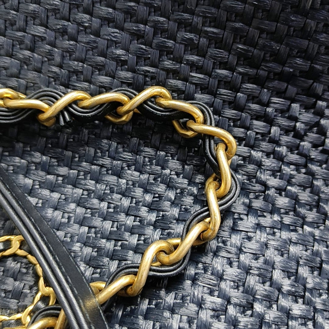 CHANEL DEAUVILLE large size black special material woven beach bag, shoulder bag, handbag with gold hardware and 31 chain links-(SKU)-971090385