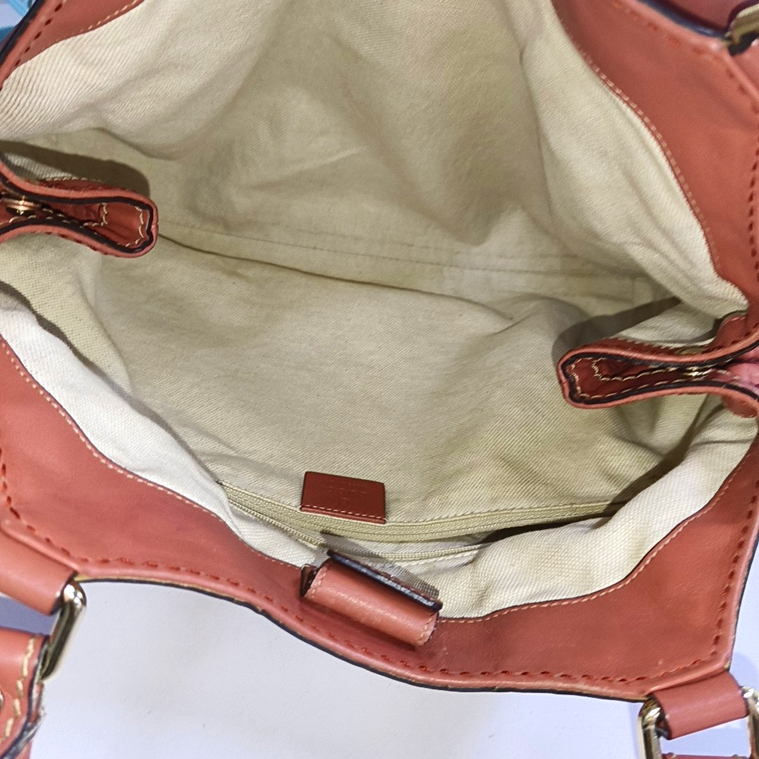 GUCCI Sukey Beige Cowhide Old Flower Embossed Handbag Single Shoulder Bag Golden hardware-(SKU)-946198626
