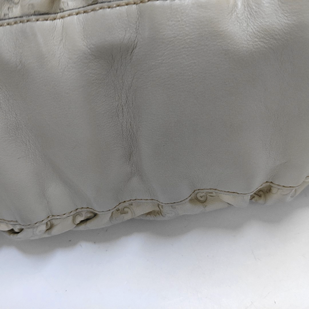 GUCCI D Gold Beige Cowhide Handbag Single Shoulder Bag Golden hardware-(SKU)-952213799