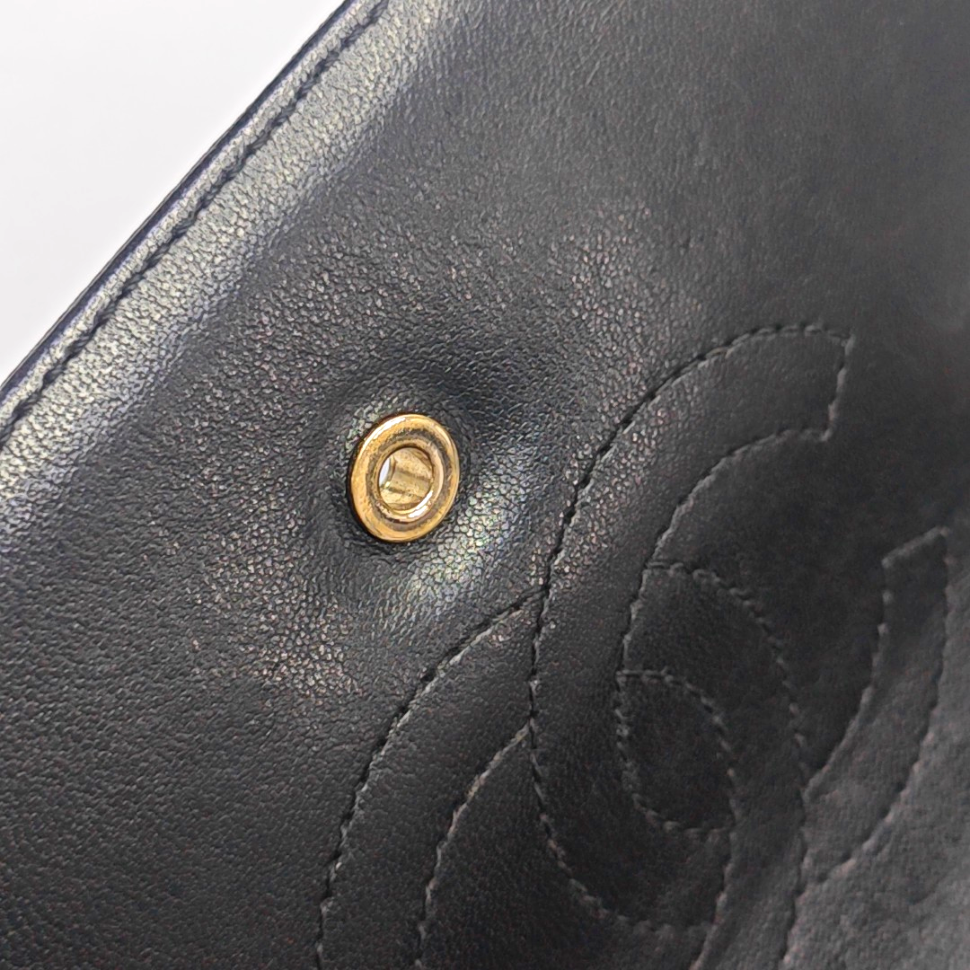 CHANEL THREAD AROUND Black Lamb Leather Quilted V-Stitch Shoulder Crossbody Bag Golden Hardware 24 Openings-(SKU)-945281486