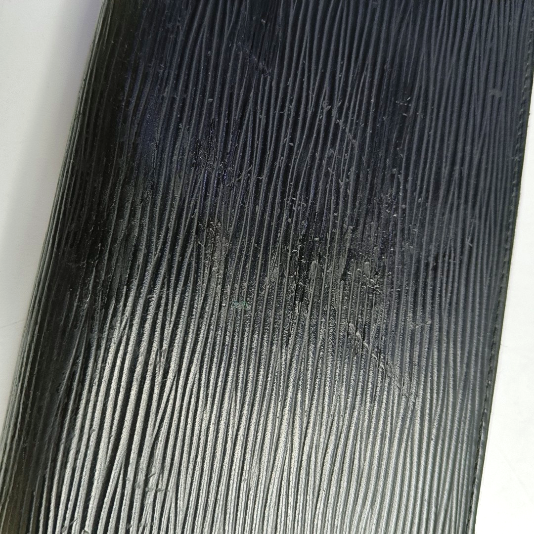 LOUIS VUITTON BlackEPI牛皮水波纹钱包 Silver Hardware-(SKU)-942990730