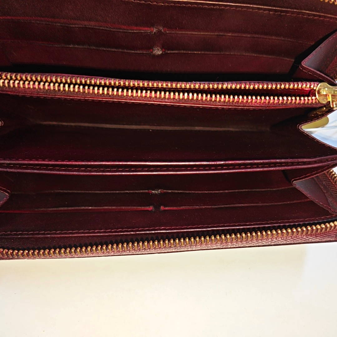 LOUIS VUITTON Burgundy Patent Leather Embossed Wallet Golden hardware-(SKU)-951021477