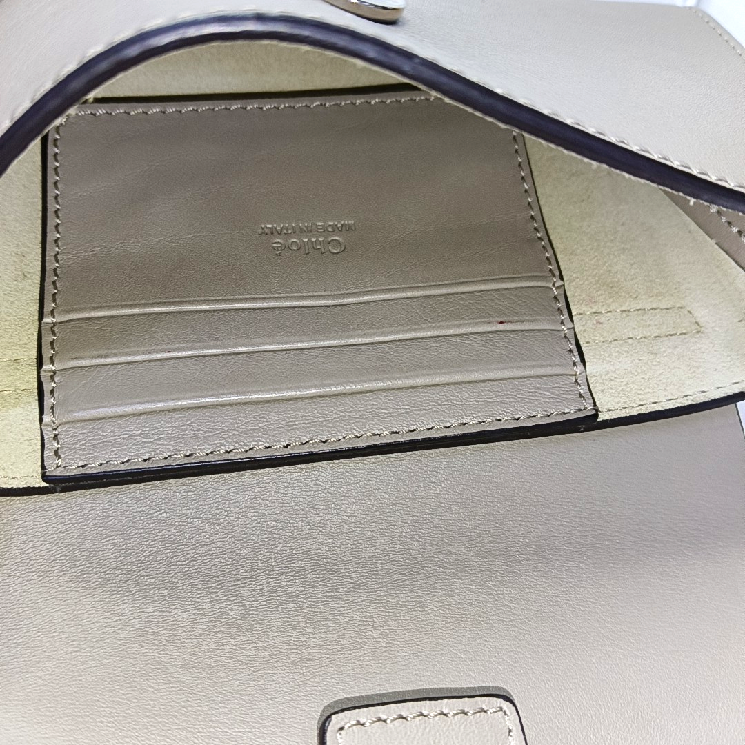 Chloé Faye Gray Cowhide Crossbody Single Shoulder Bag Golden Silver Hardware Removable shoulder strap-(SKU)-959793596
