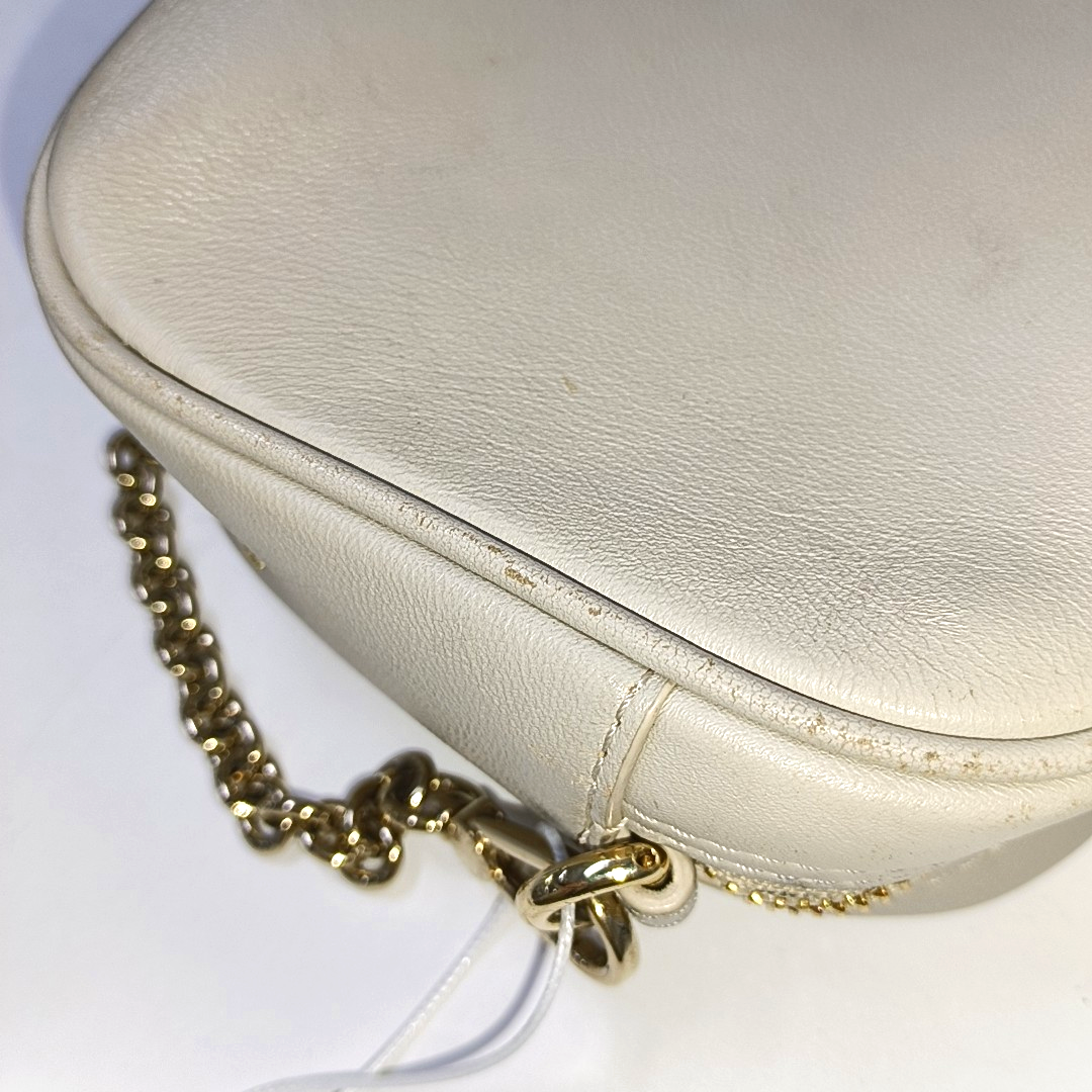 FURLA Camera Bag Light gray leather quilted crossbody single shoulder bag handbag Golden hardware Removable shoulder strap-(SKU)-941201203