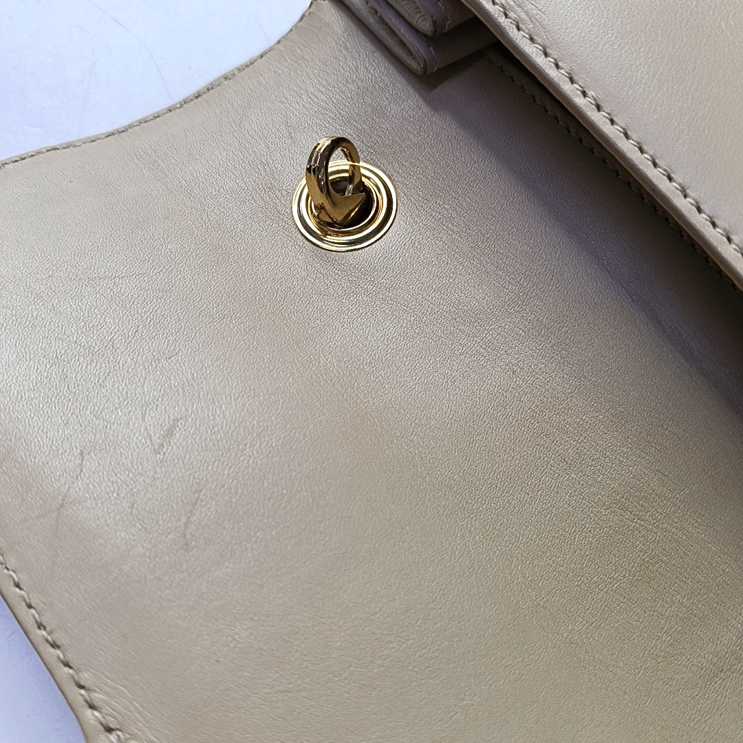 FERRAGAMO Thalia Khaki Calf Leather Crossbody Shoulder Bag Golden hardware Removable shoulder strap-(SKU)-943501059