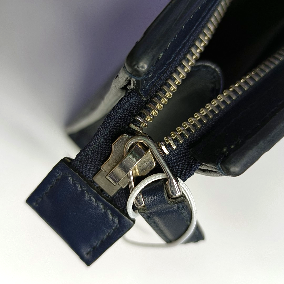 GUCCI Dark Blue Cowhide Vintage Monogrammed Handbag Silver Hardware-(SKU)-960289829