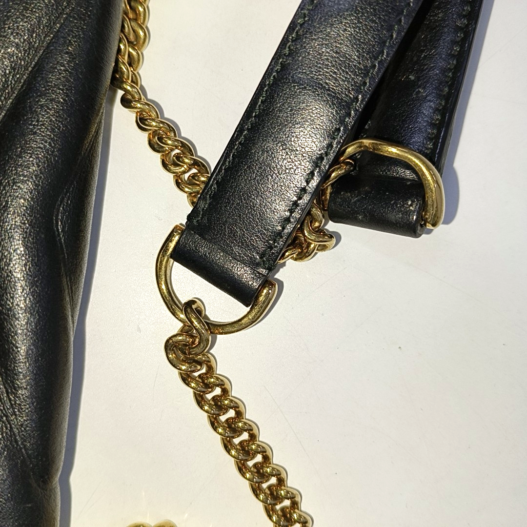FERRAGAMO Black Leather Quilted Single Shoulder Bag Golden hardware-(SKU)-941505709