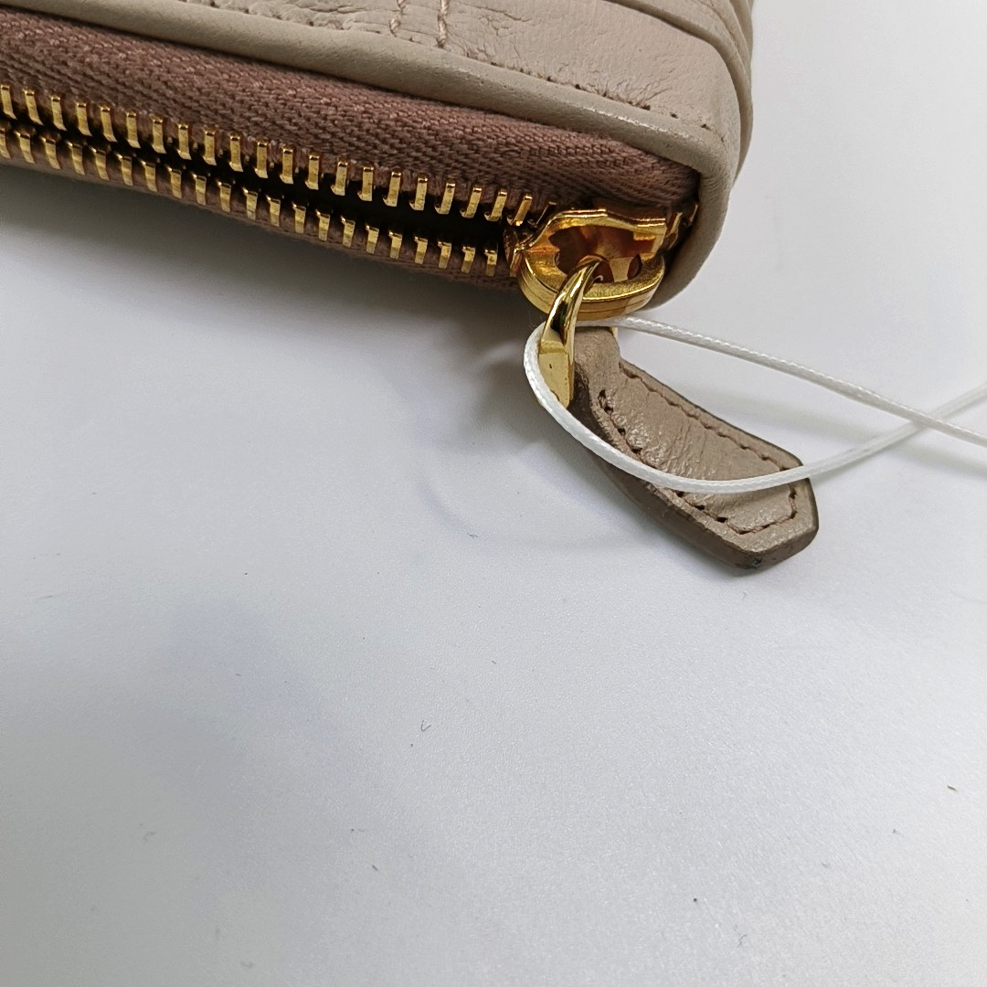 PRADA Beige Lamb Leather Quilted Wallet Golden hardware-(SKU)-955711788