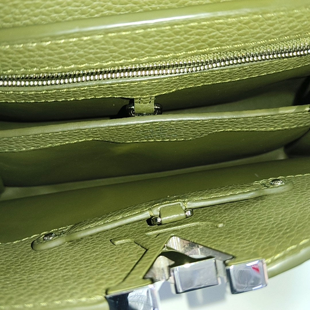 LOUIS VUITTON CAPUCINES BB Dark Green Calfskin Shoulder Bag Tote Crossbody Bag with Detachable Strap-(SKU)-971490700