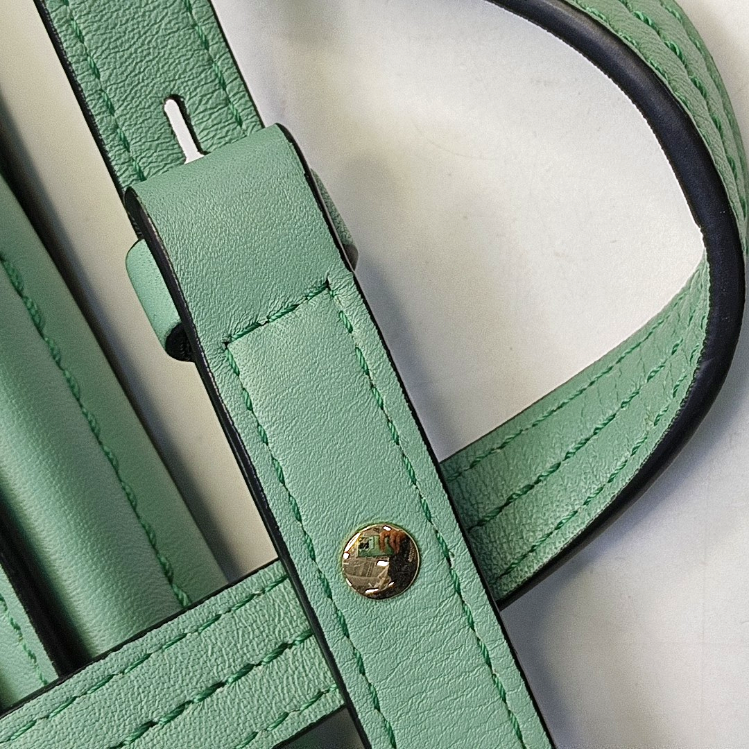 Chloé Faye Small size Green Cowhide Ring Shoulder Bag Golden hardware-(SKU)-953561461