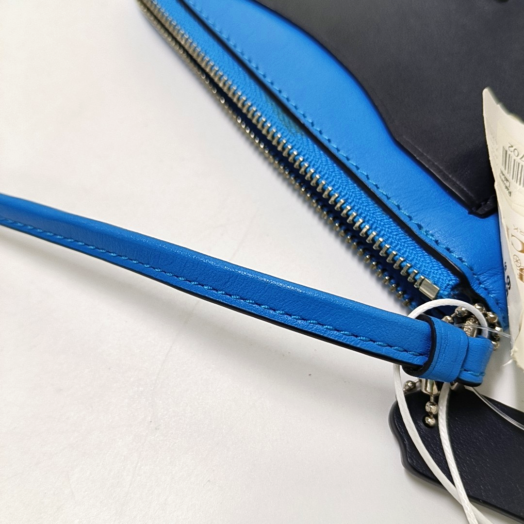 COACH CORNER ZIP POCHETTEBlue Leather Carriage Tote Bag16-(SKU)-942807108