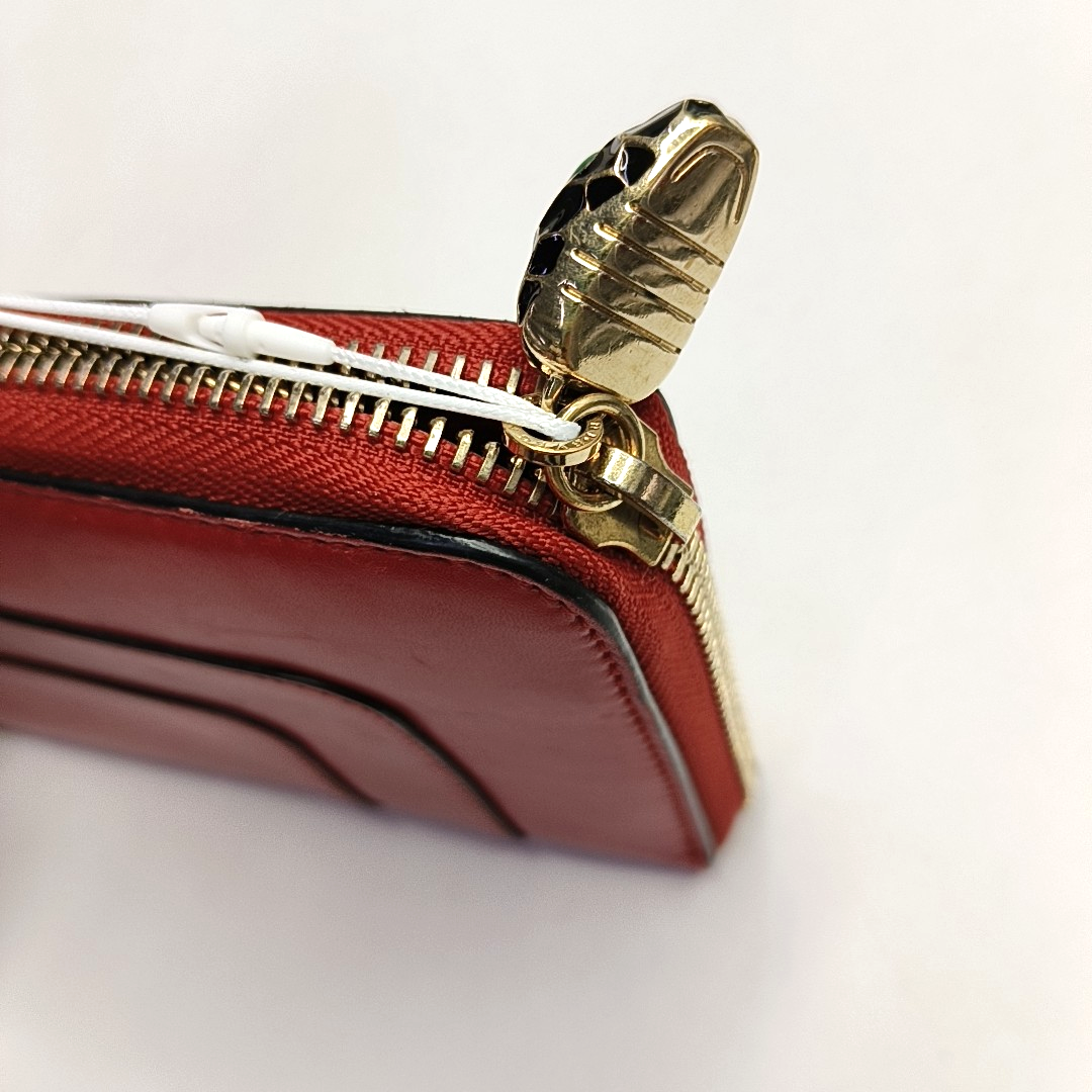 BVLGARI SERPENTI FOREVER Red Cowhide Snake Head Snake Head Wallet Gold Black White Green Hardware-(SKU)-958628798
