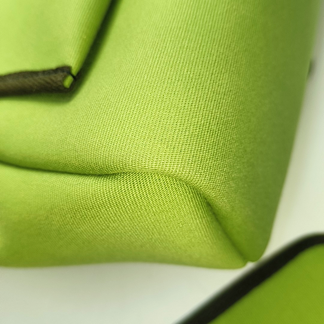 HERMÈS Herbag 31 Avocado Green Canvas Single Shoulder Bag Tote Crossbody with Silver Hardware Y Stamp Removable Shoulder Strap-(SKU)-958629290