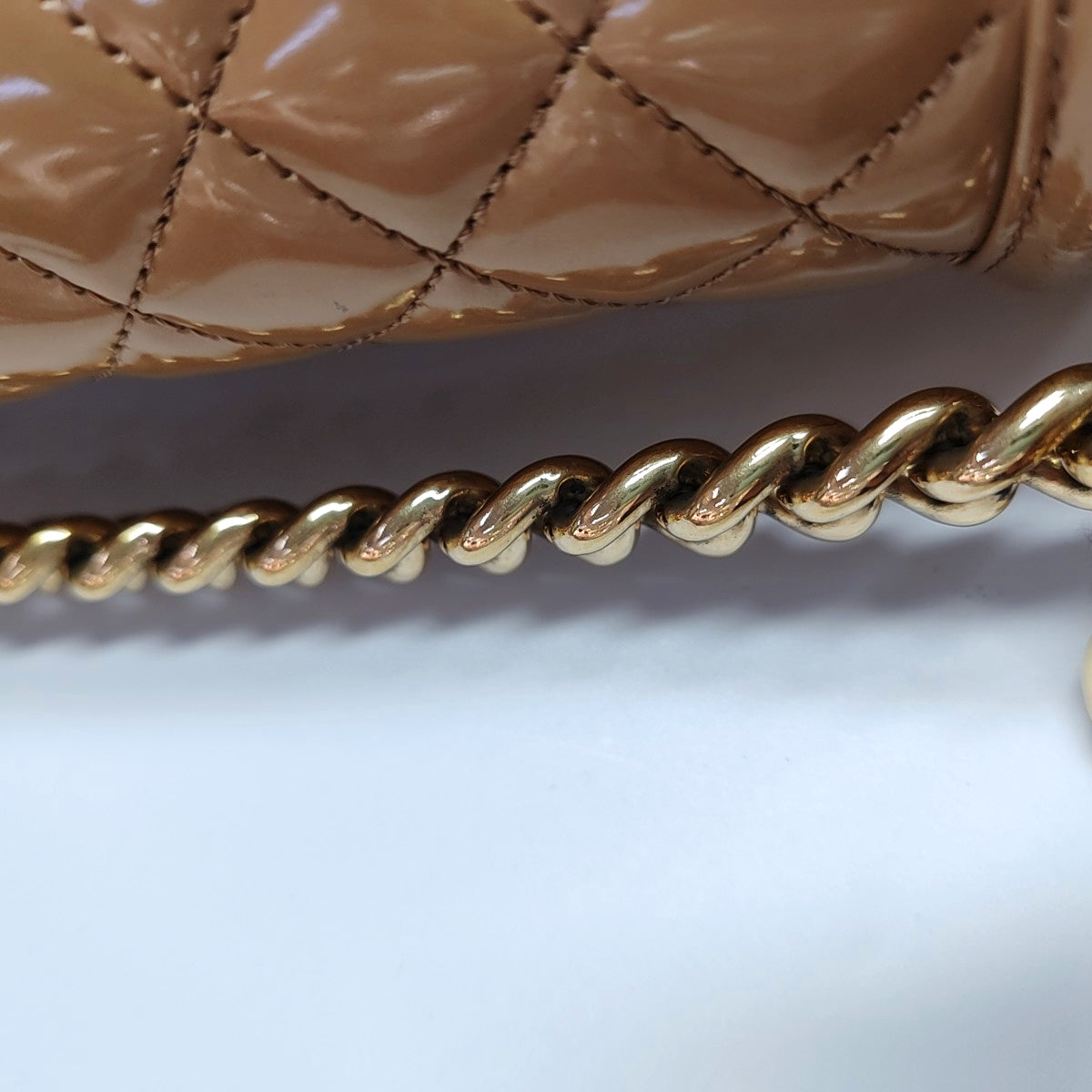 CHANEL BOY CHANEL Medium Brown Patent Leather Quilted Shoulder Bag Crossbody Bag with Detachable Strap Gold Hardware 22 Compartments-(SKU)-971345754