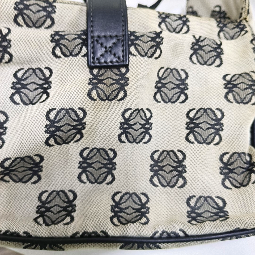 LOEWE Tote bag Grey Canvas Monogram Single Shoulder Bag Golden hardware-(SKU)-954726102