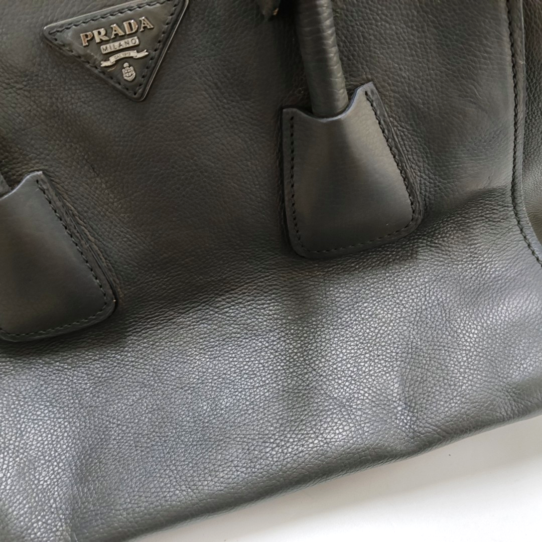 PRADA Tote bag Elephant Gray Cowhide Logo Crossbody Bag Shoulder Bag Single Shoulder Bag Silver Hardware Removable shoulder strap-(SKU)-956018921
