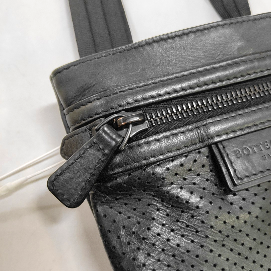 BOTTEGA VENETA Black Leather Embossed Single Shoulder Bag Tote Black hardware-(SKU)-951290647