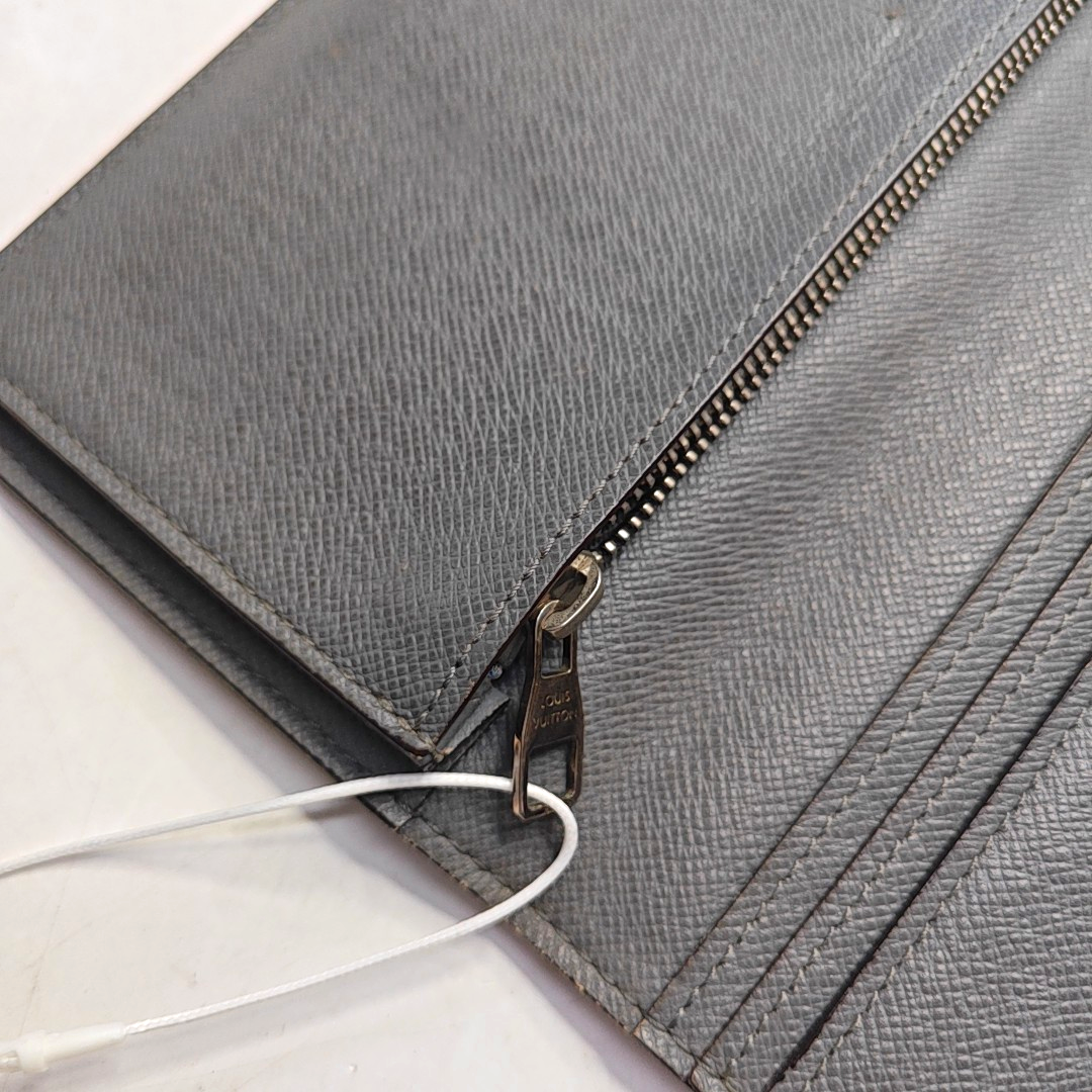 LOUIS VUITTON BRAZZA Gray Cowhide Wallet Silver Hardware-(SKU)-948585985