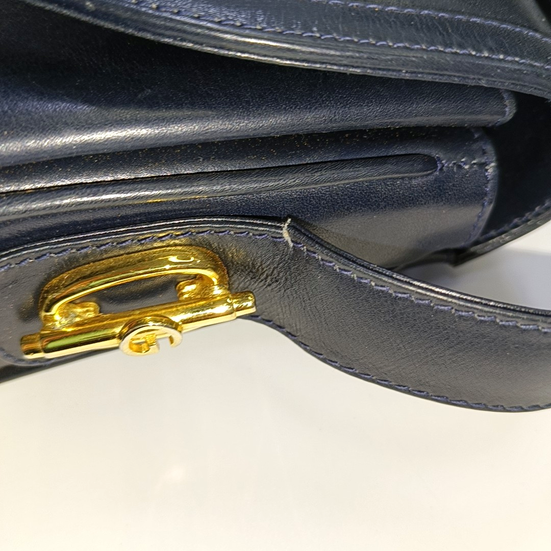 GUCCI Black Leather Single Shoulder Bag Golden hardware-(SKU)-932491490