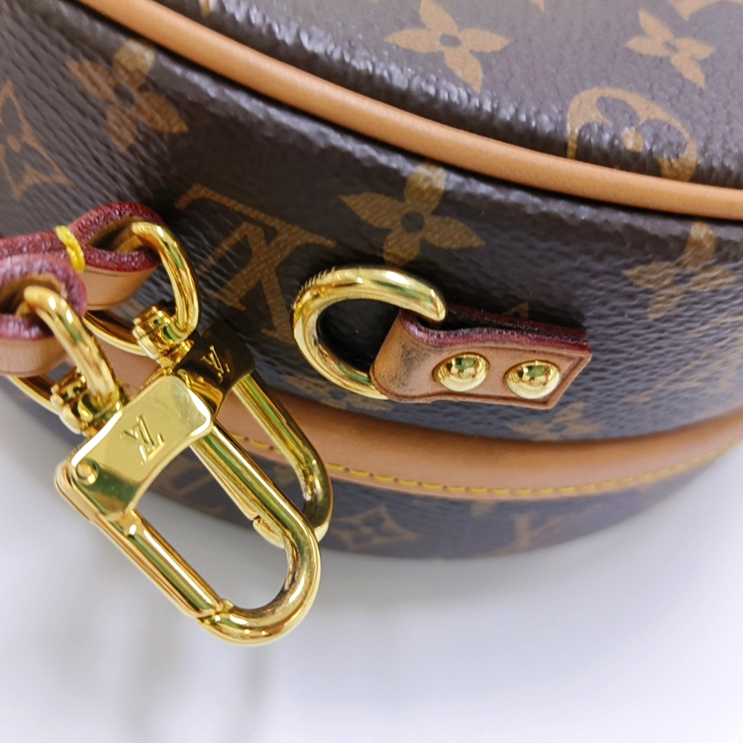 LOUIS VUITTON BOITE CHAPEAU Small Brown Coated Canvas Monogram Pattern Round Pie Bag Crossbody Bag Tote Bag Single Shoulder Bag Golden Hardware Removable Strap-(SKU)-962025243
