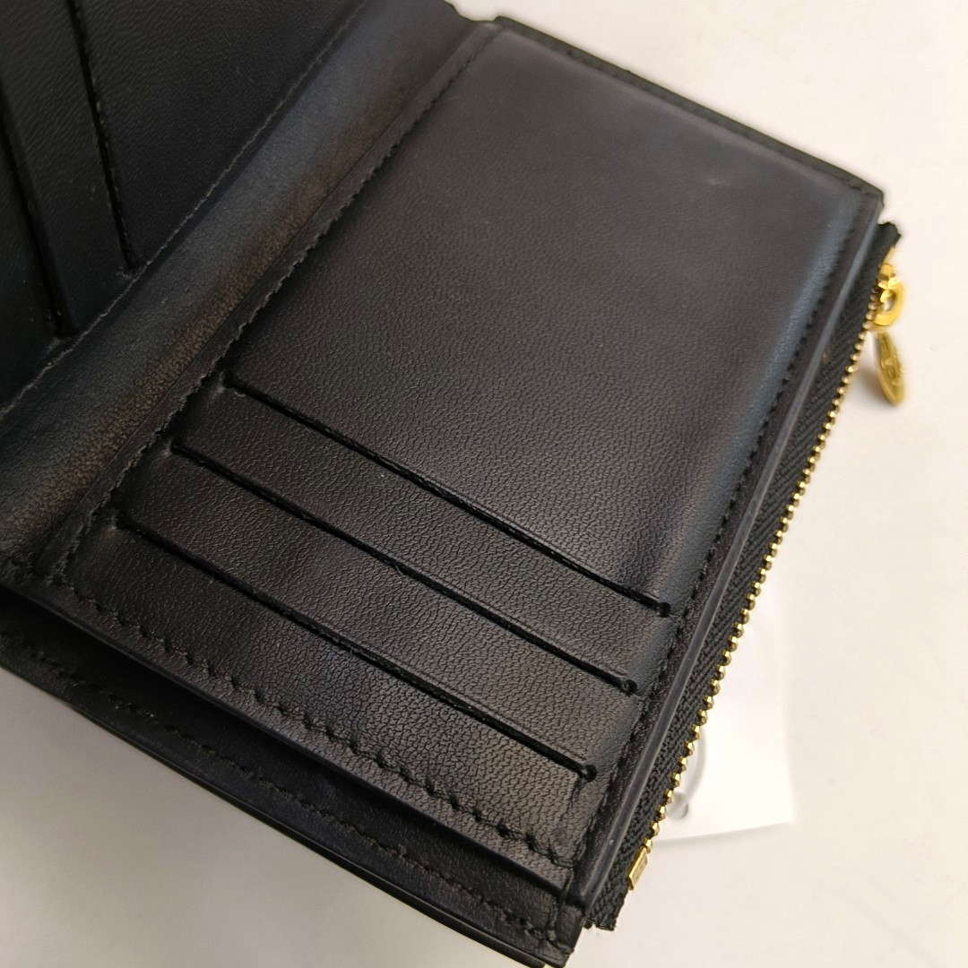 LOUIS VUITTON CHERRYWOOD Black Cowhide Monogram Wallet Golden hardware-(SKU)-949892288