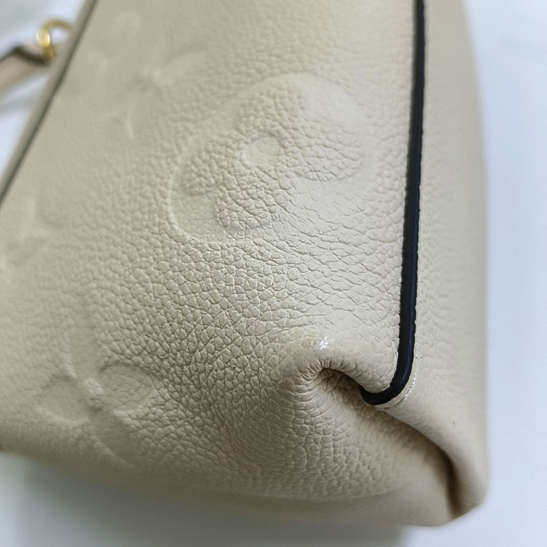 LOUIS VUITTON MADELEIN BB Beige Calfskin Quilted Crossbody Shoulder Bag Handbag Tote Bag Golden Hardware Removable Strap-(SKU)-963269885