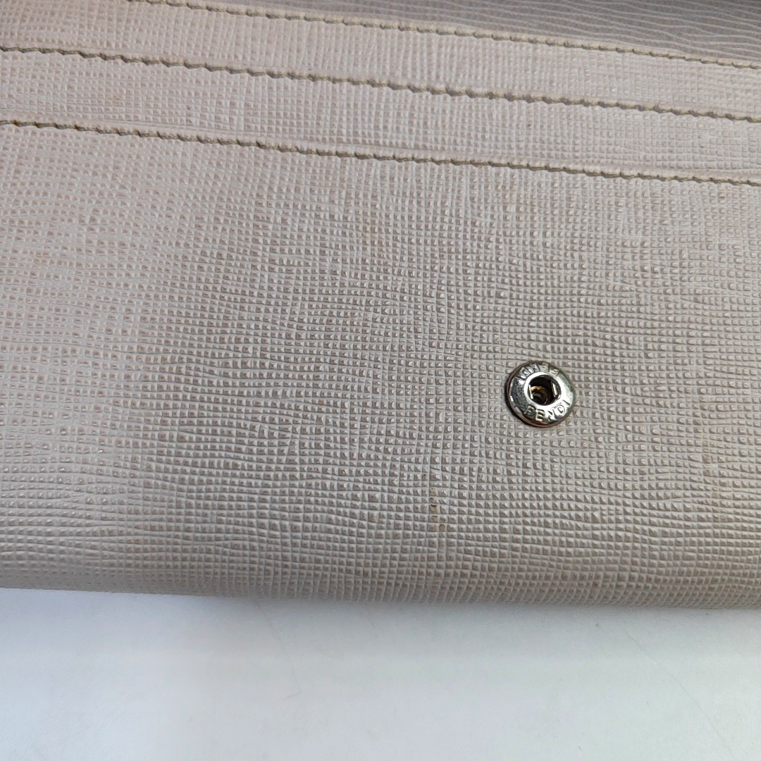 FENDI Light Gray Leather Stud Wallet Silver Black Hardware-(SKU)-947997780