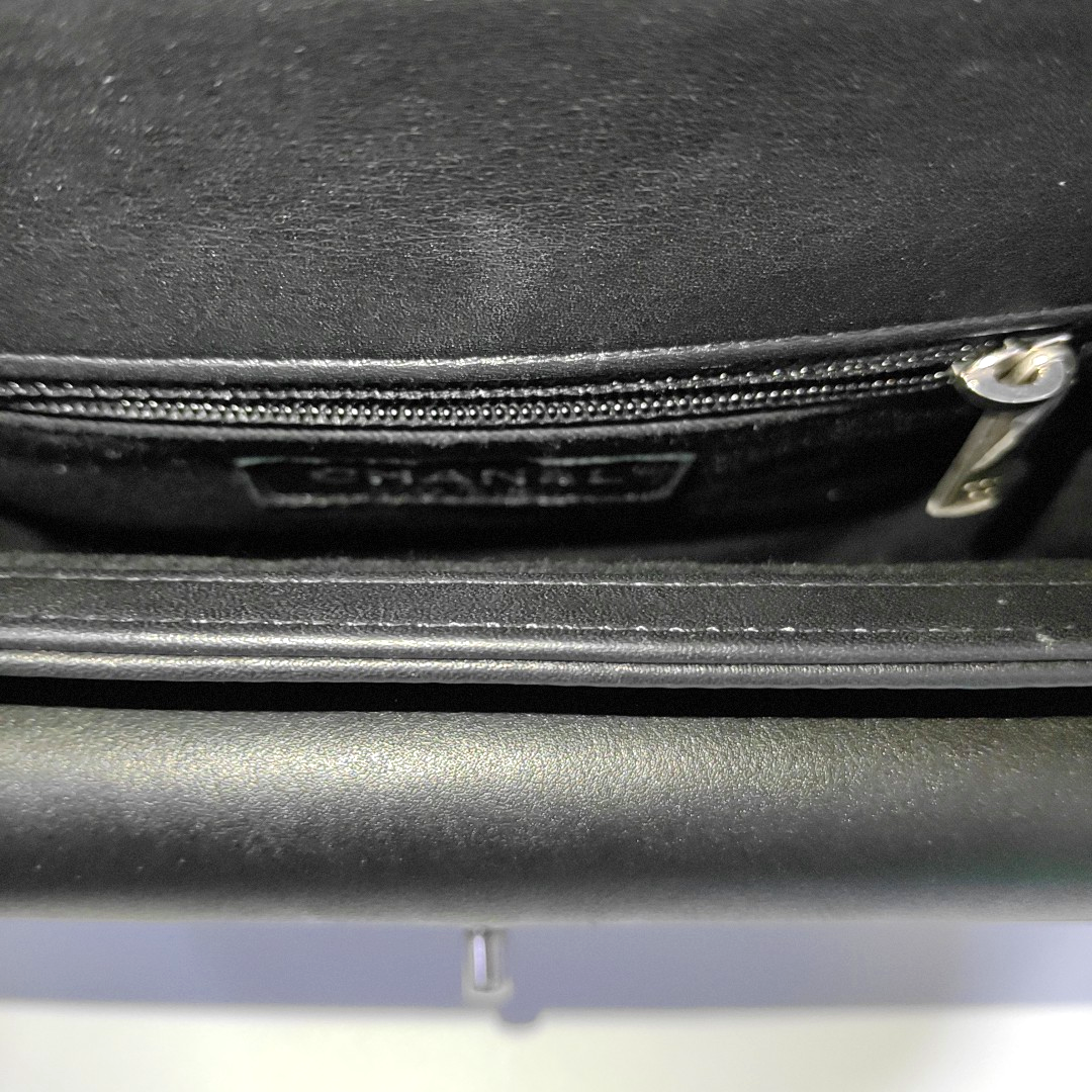 CHANEL COCO EYELETS Black Leather Quilted Single Shoulder Bag Crossbody Bag Silver Hardware 25 Clasp-(SKU)-952886640