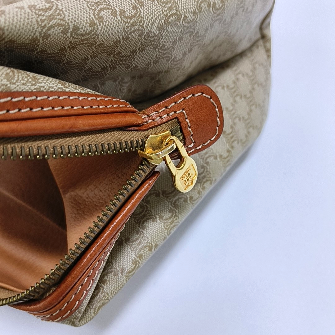 CELINE Khaki Coated Canvas Triumph Clutch Golden hardware-(SKU)-955736593
