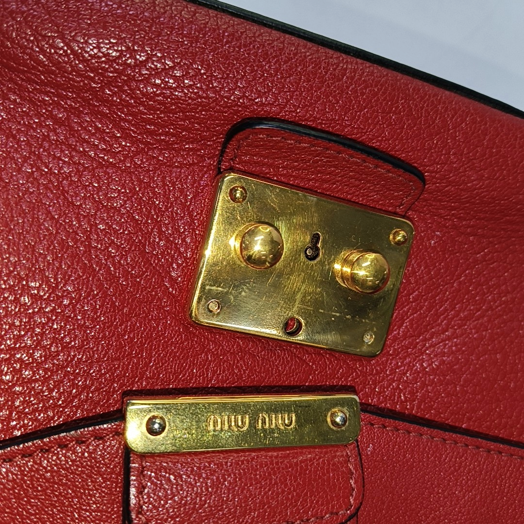 Miu Miu Red Cowhide Floral Single Shoulder Bag Tote Bag Crossbody Golden hardware Removable shoulder strap-(SKU)-945183259