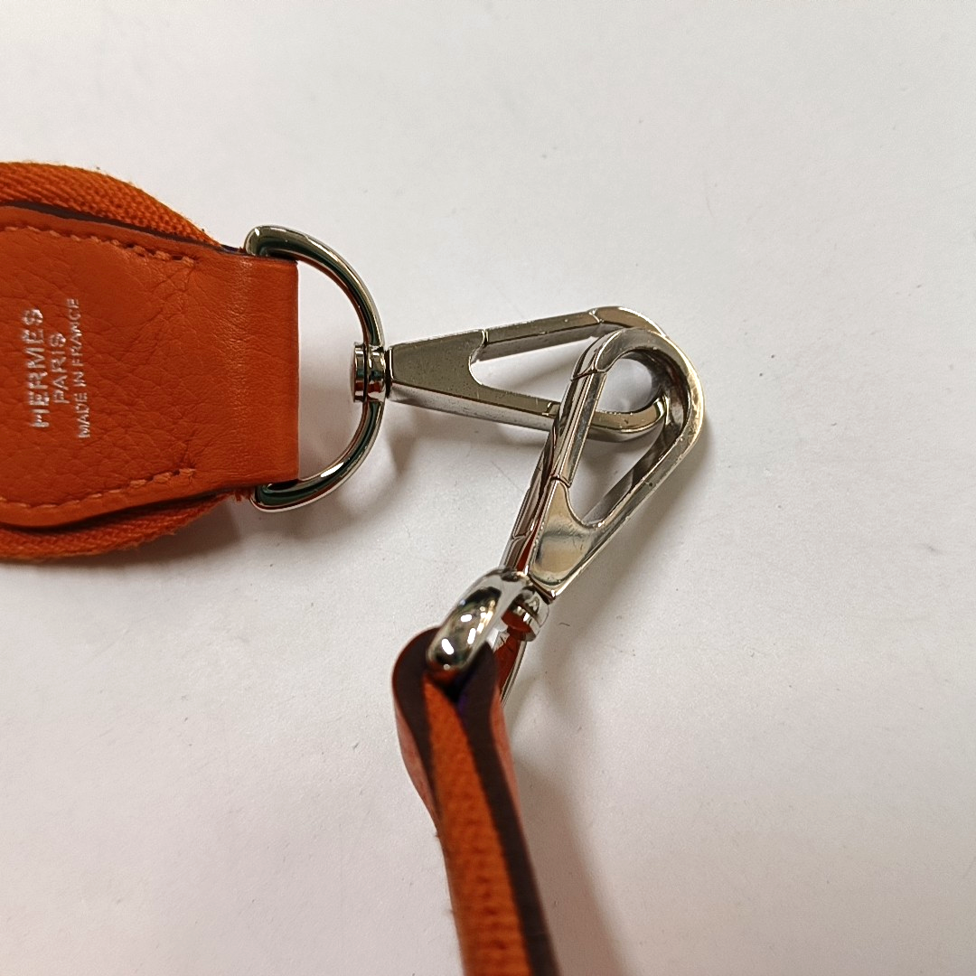 HERMÈS Evelyne GM Hermes orange Clemence leather Evelyne GM bag crossbody bag with handle, silver hardware, embossed H, removable shoulder strap-(SKU)-961912745
