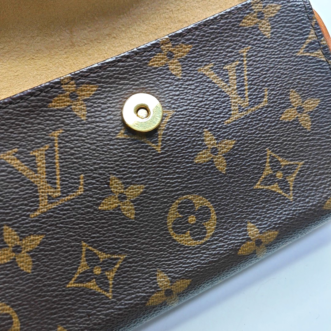 LOUIS VUITTON FLORENTINE Brown Coated Canvas Fanny Pack斜挎包腰包/胸包 Golden hardware Removable shoulder strap-(SKU)-946317120