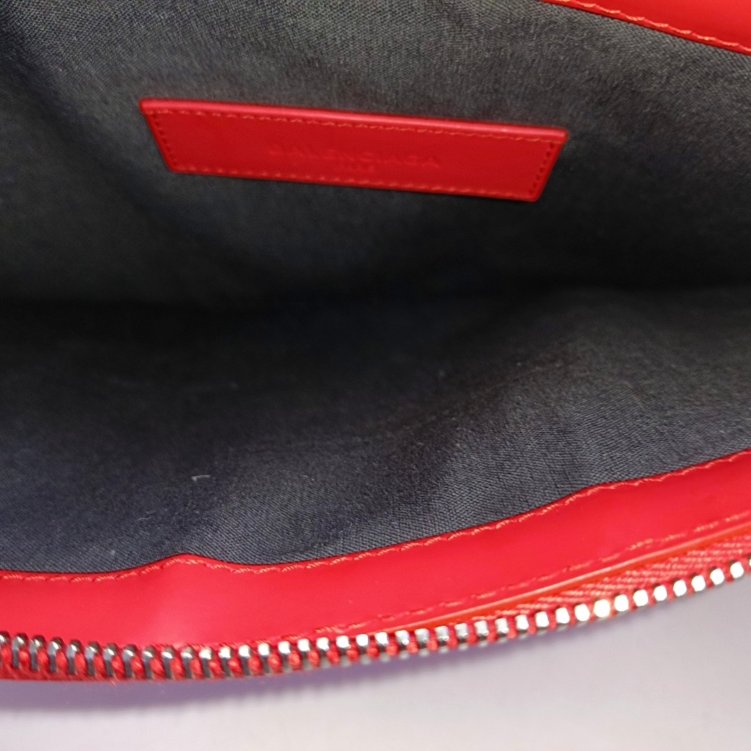 BALENCIAGA Red Cowhide Relief Clutch Bag Silver Hardware-(SKU)-945646608