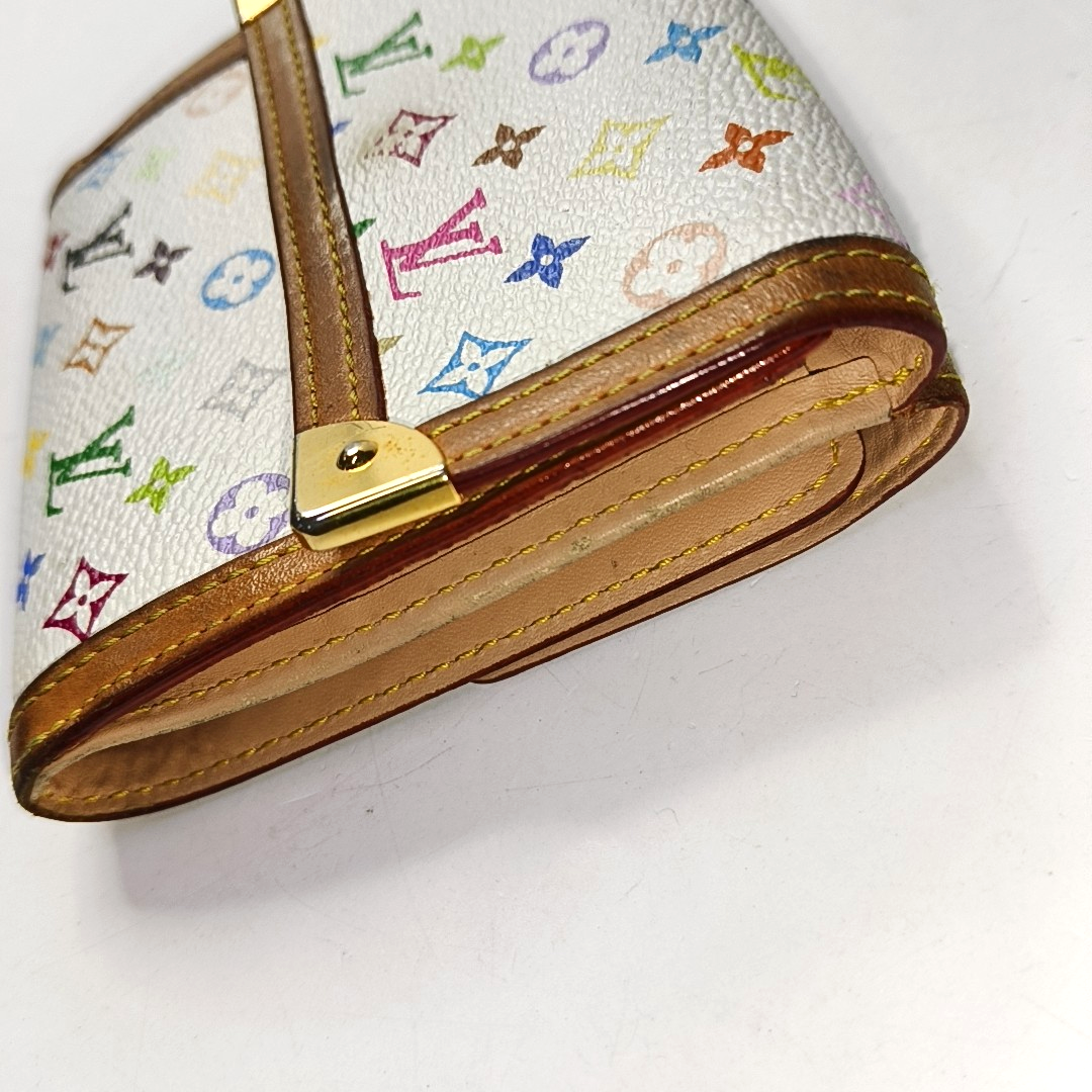 LOUIS VUITTON INTERNATIONAL White Tricolor Coated Canvas Monogrammed Wallet Golden hardware-(SKU)-956534892