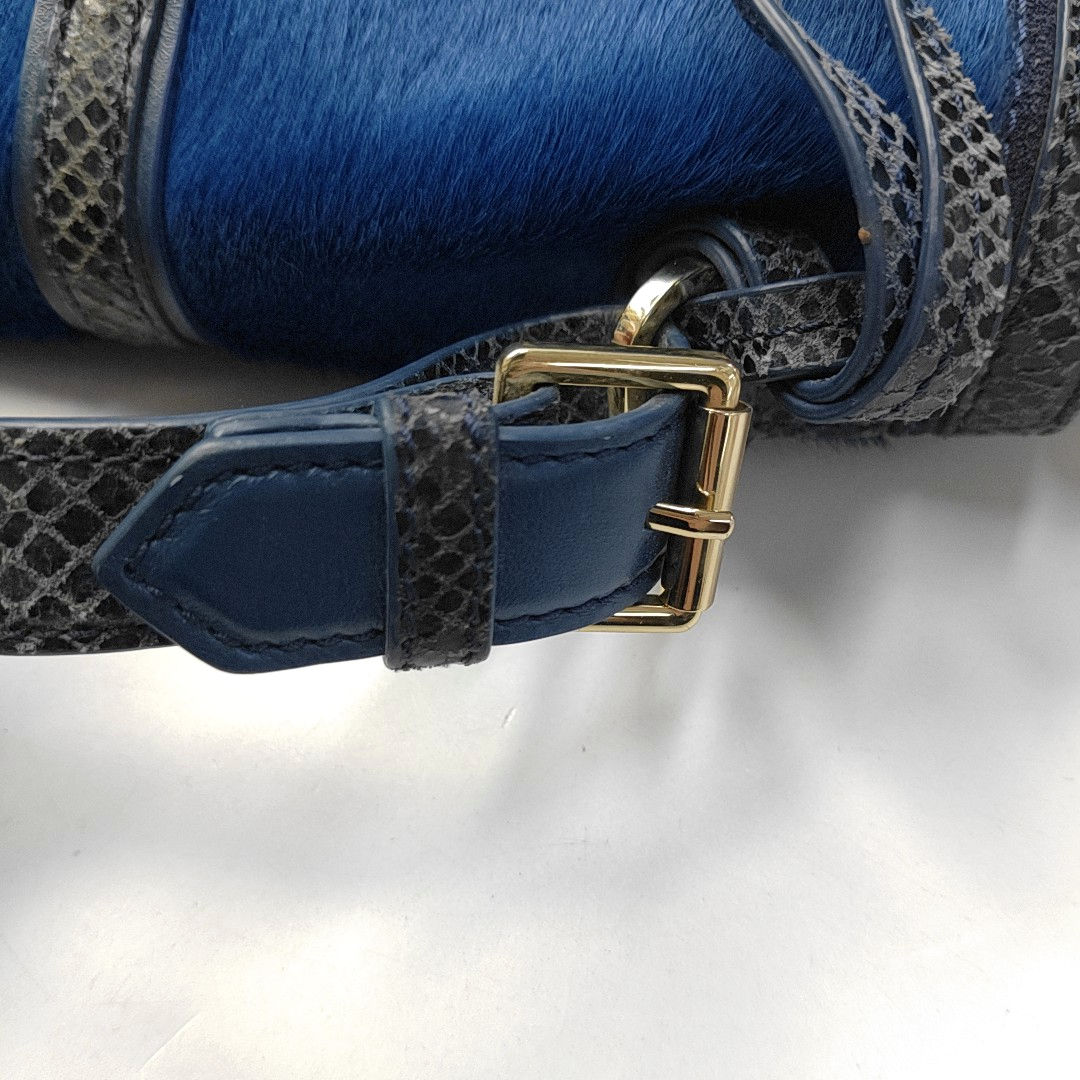 TORY BURCH 797 Blue cowhide snake-pattern crossbody bag/shoulder bag/handbag Golden hardware shoulder straps-(SKU)-942640908