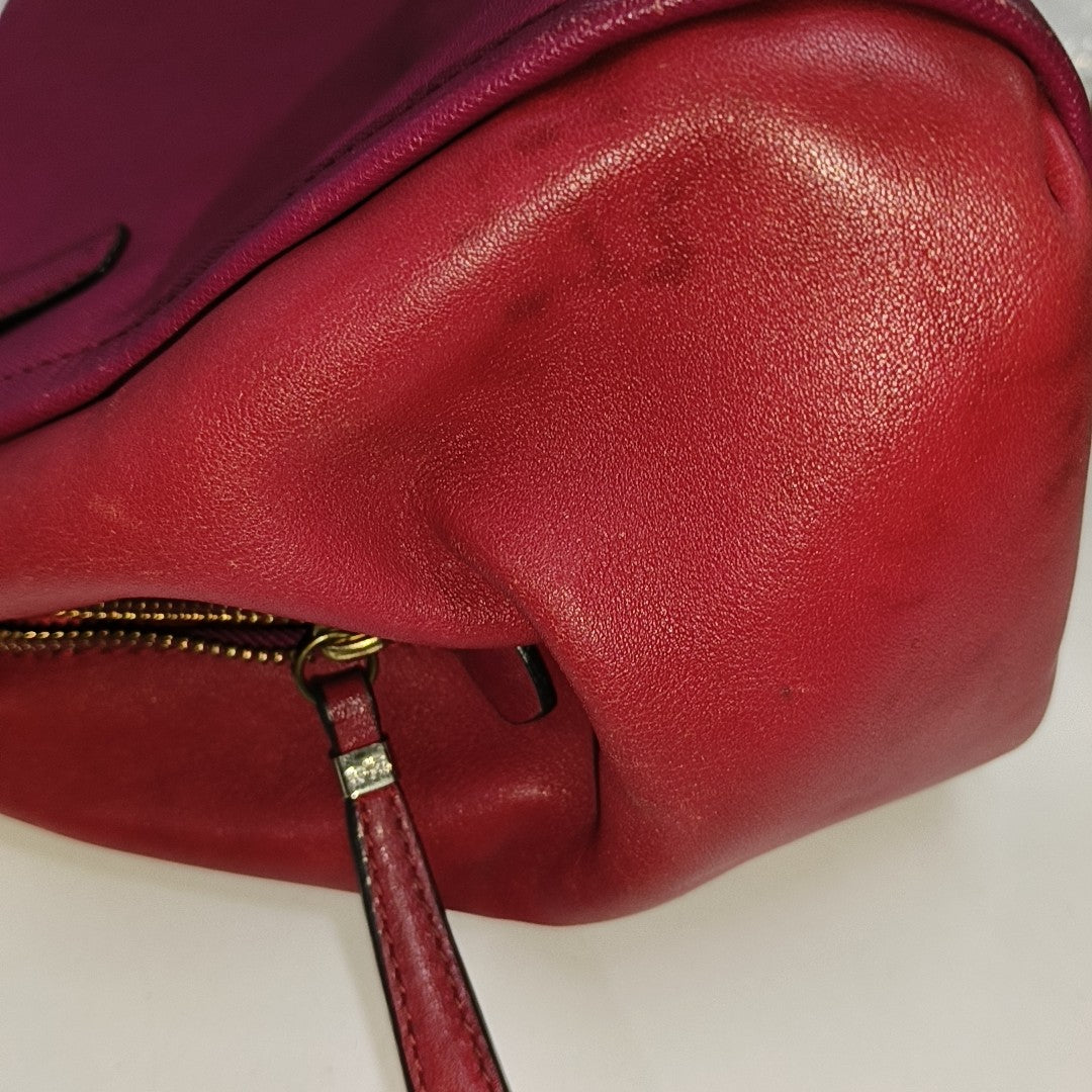 COACH Hot Pink Leather Shoulder, Handbag, and Crossbody Bag Golden hardware-(SKU)-930591818
