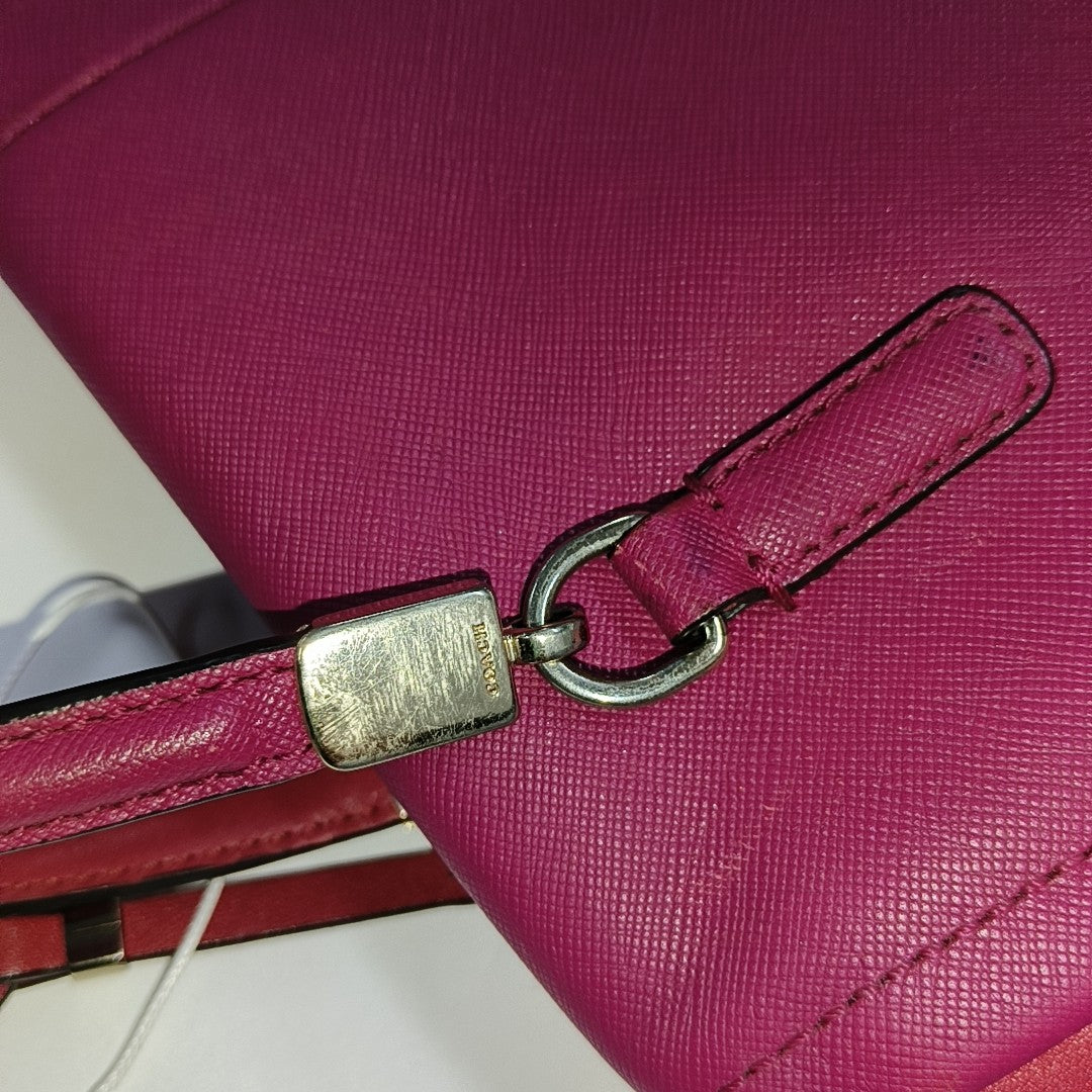 COACH Hot Pink Leather Shoulder, Handbag, and Crossbody Bag Golden hardware-(SKU)-930591818