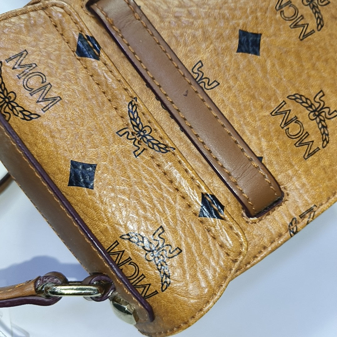 MCM Cognac Coated Canvas Monogrammed Single Shoulder Bag Tote Bag Crossbody Bag Golden hardware shoulder straps-(SKU)-940158793