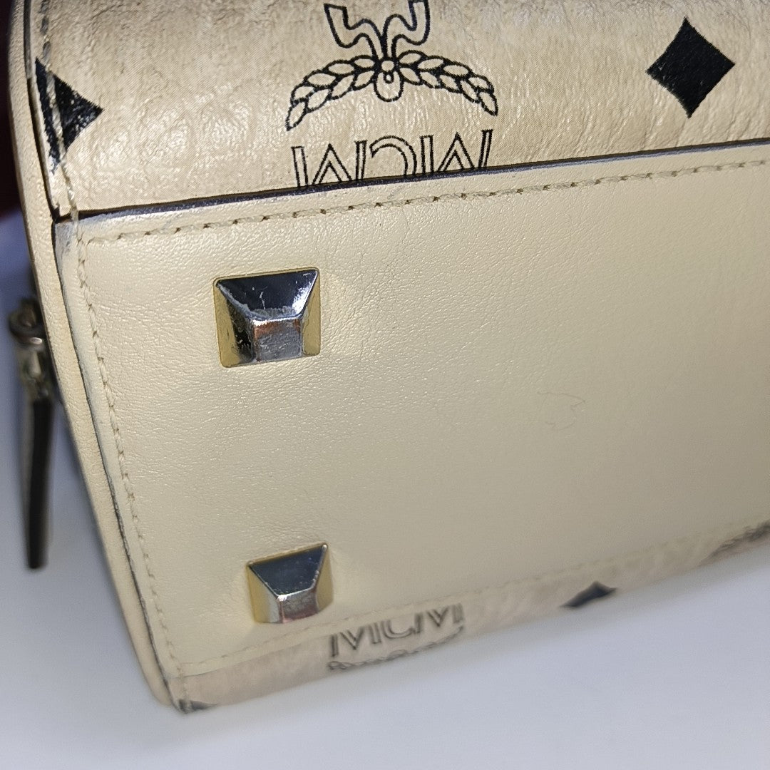 MCM ESSENTIAL Beige Coated Canvas Monogram Single Shoulder Bag Handbag Crossbody Golden hardware Removable shoulder strap-(SKU)-941521981