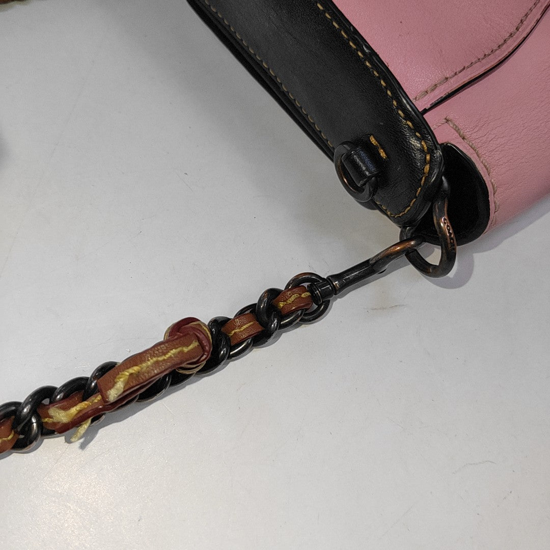 COACH DINKY Pink Cowhide Sling Bag Single Shoulder Bag Black hardware Removable shoulder strap-(SKU)-942643126