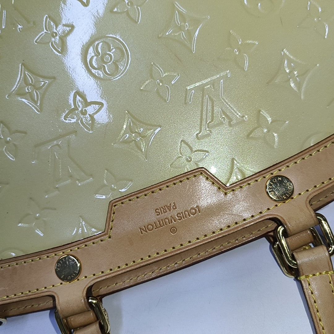 LOUIS VUITTON BREA Light Yellow Patent Leather Monogrammed Doctor Bag Handbag Golden hardware-(SKU)-943658683