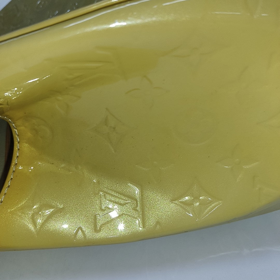 LOUIS VUITTON BREA Light Yellow Patent Leather Monogrammed Doctor Bag Handbag Golden hardware-(SKU)-943658683