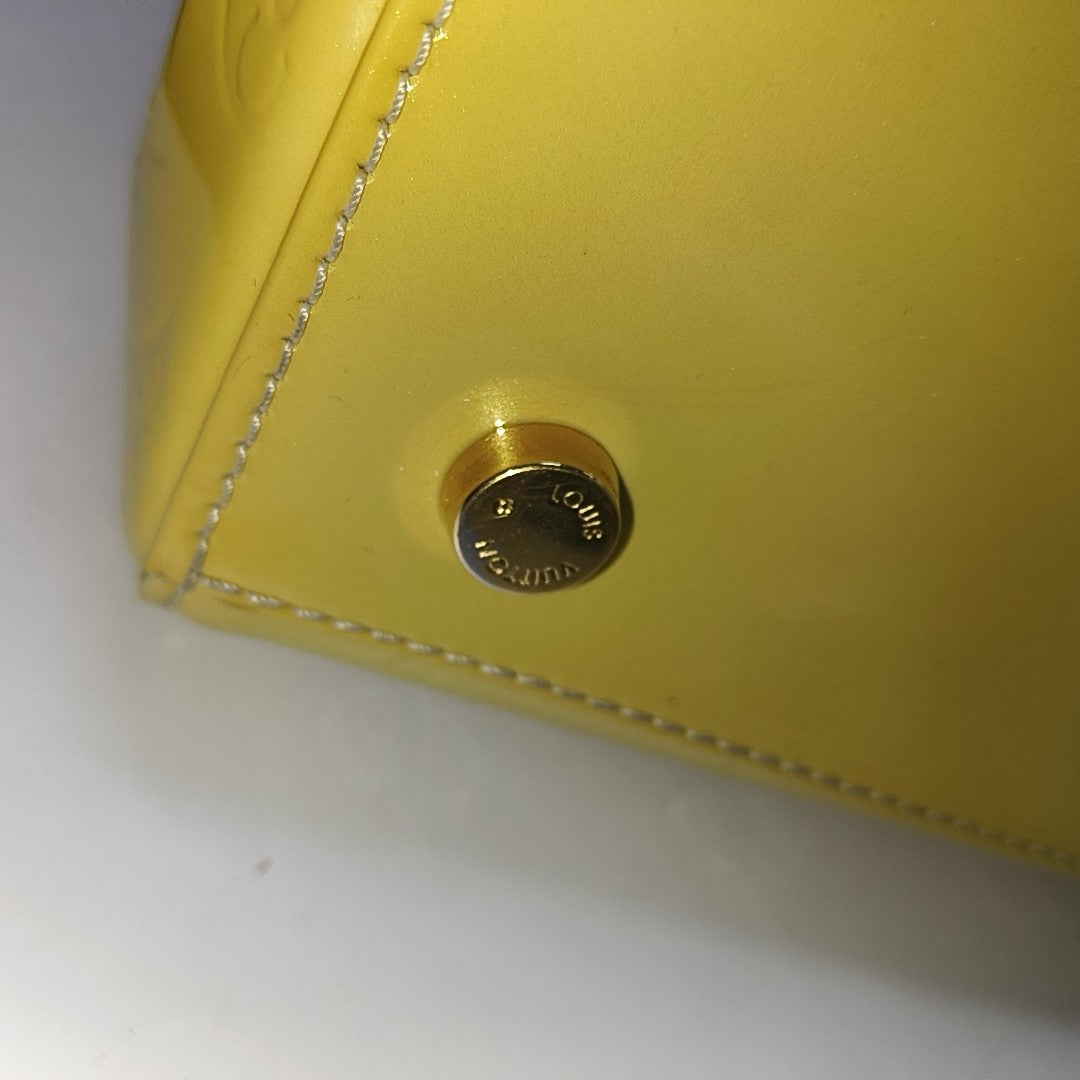 LOUIS VUITTON BREA Light Yellow Patent Leather Monogrammed Doctor Bag Handbag Golden hardware-(SKU)-943658683