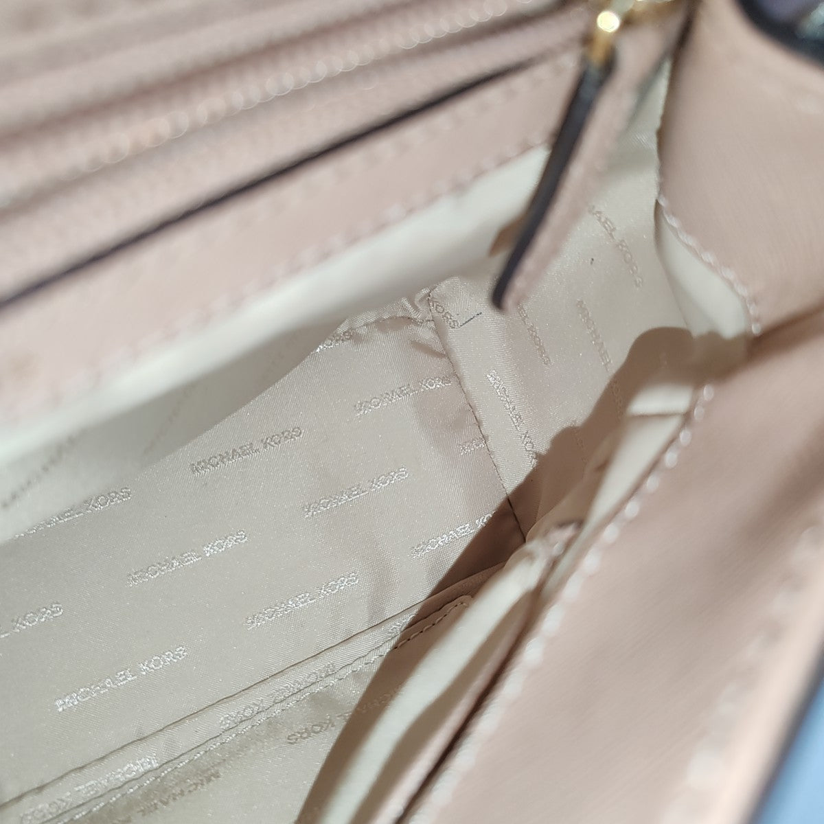 MICHAEL KORS Small size Light Pink Leather Embossed Single Shoulder Bag Crossbody Hobo Golden hardware Removable shoulder strap-(SKU)-943222180